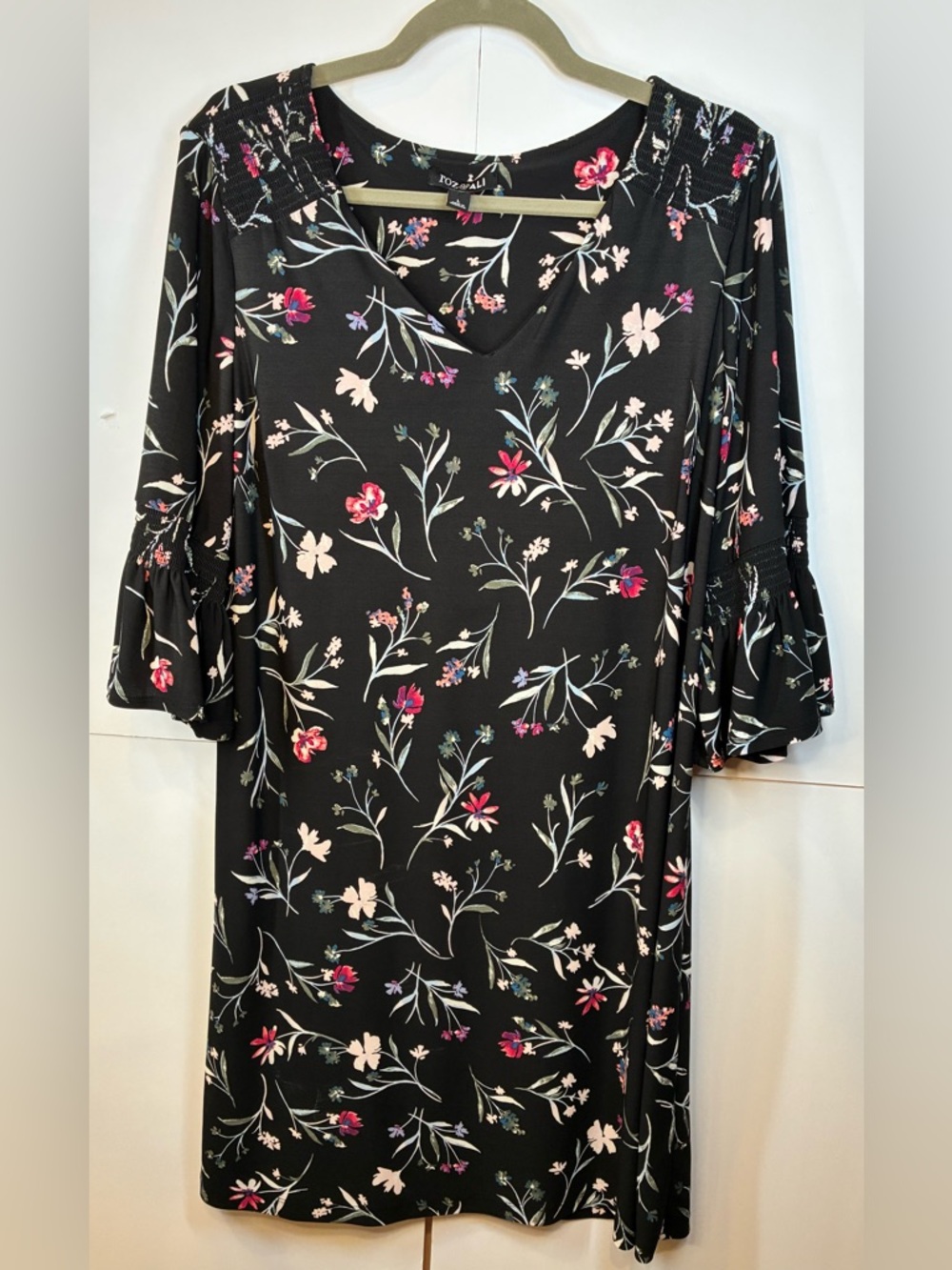 Roz & Ali Black Floral Dress Smocked Shoulder Bell Sleeve Shift Dress Sz Large